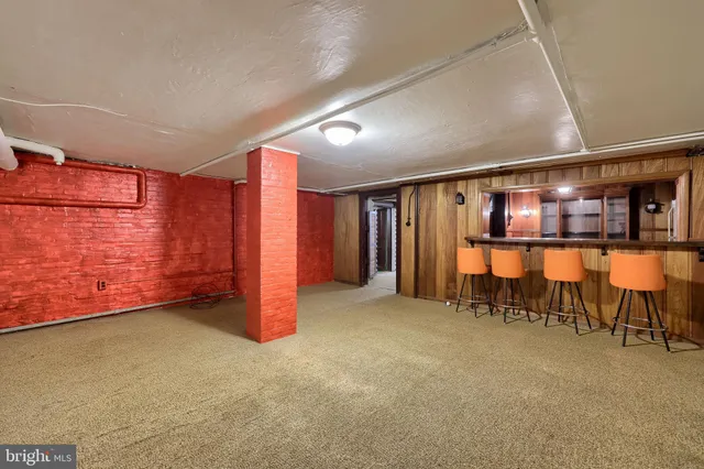 $464,900 | 146 East Springettsbury Avenue, York, PA 17403