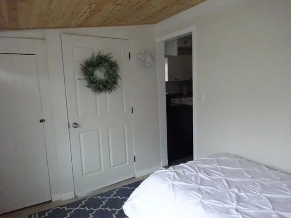 $2,350 | 83 Shore Avenue, Unit 83, Wareham, MA 02571