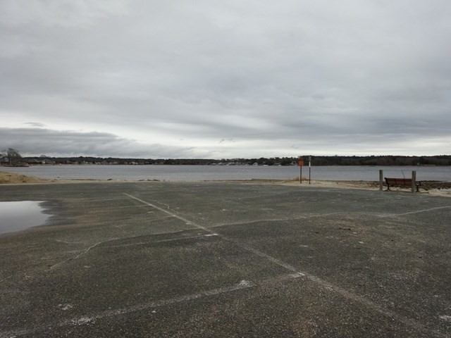 83 Shore Avenue, Unit 83 Wareham, MA 02571 - Photo 28 of 32 a view of an ocean with a city