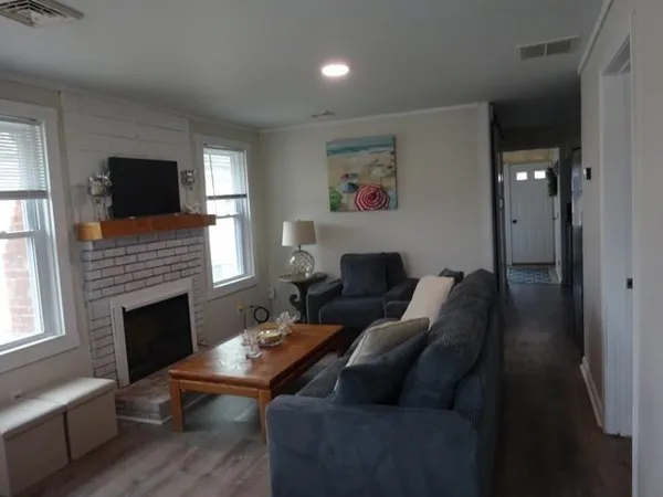 $2,350 | 83 Shore Avenue, Unit 83, Wareham, MA 02571