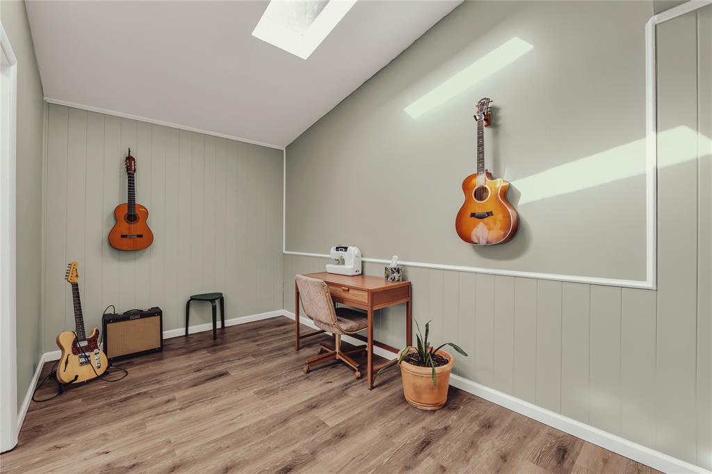 2112 Gregory Lane Waco, TX 76708 - Photo 23 of 40 Gallery Image 23