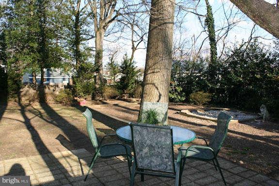404 Whitestone Road Silver Spring, MD 20901 - Photo 29 of 30 Exterior (Rear)