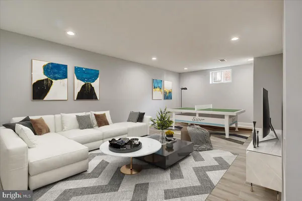 $2,995 | 2419 Valley Way, Landover, MD 20785