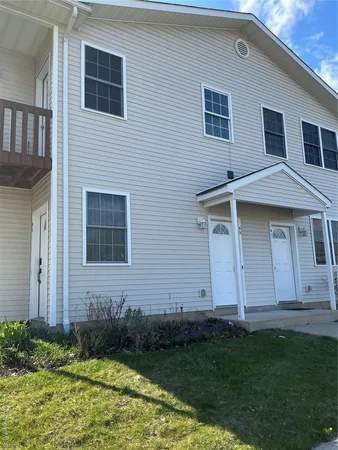 $2,950 | 63 Pipetown Hill Road, Nanuet, NY 10954