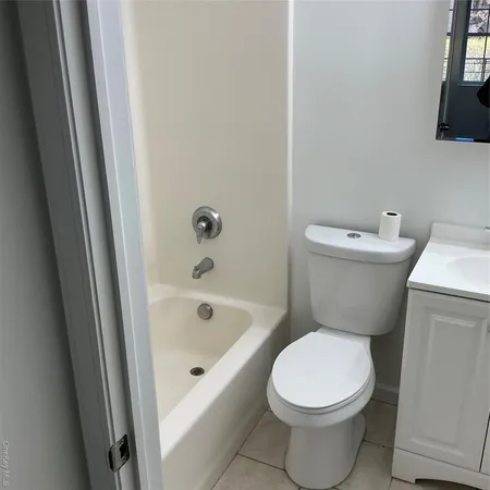 $2,950 | 63 Pipetown Hill Road, Nanuet, NY 10954