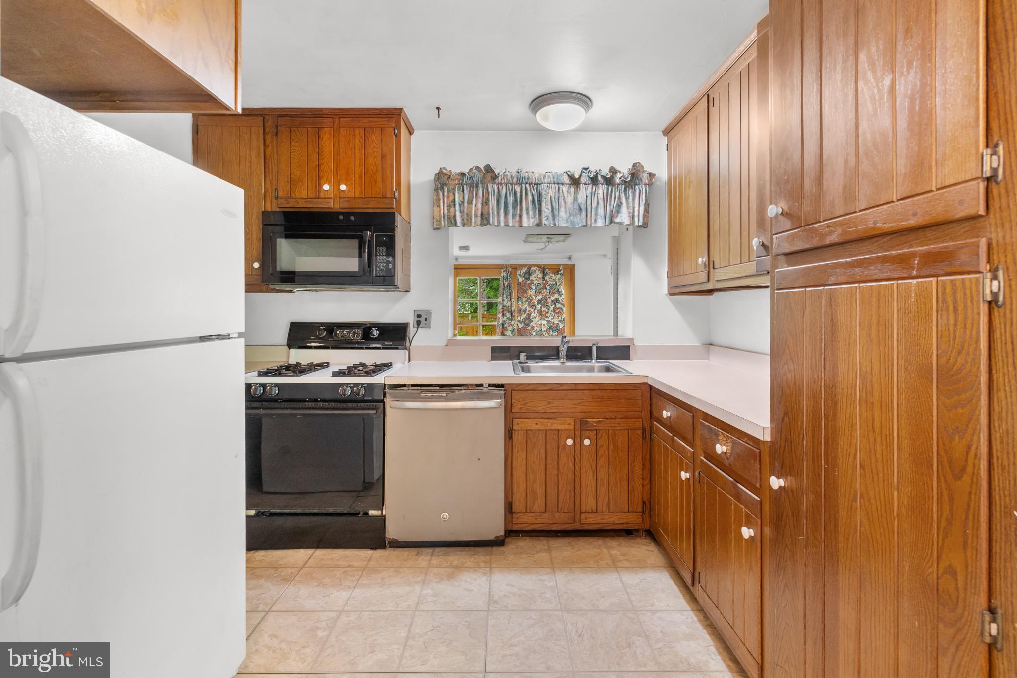 5533 Belfast Place Springfield, VA 22151 - Photo 12 of 39