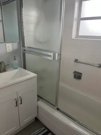 $2,000 | 143 West Court, Royal Palm Beach, FL 33411