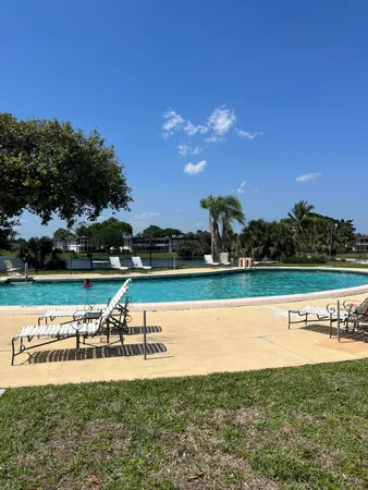 $2,000 | 143 West Court, Royal Palm Beach, FL 33411