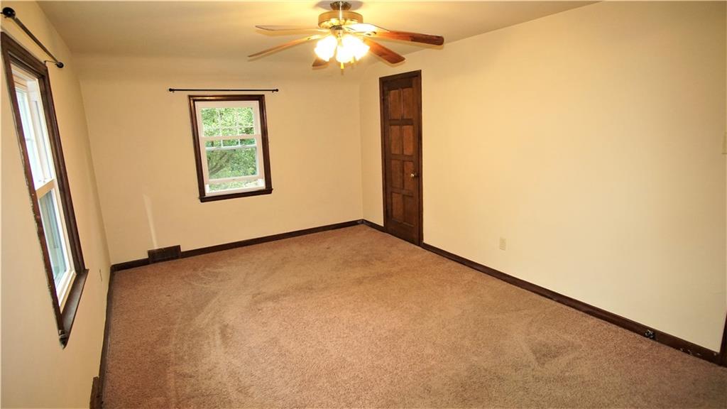 222 Soose Road Pittsburgh, PA 15209 - Photo 17 of 23 Gallery Image 17