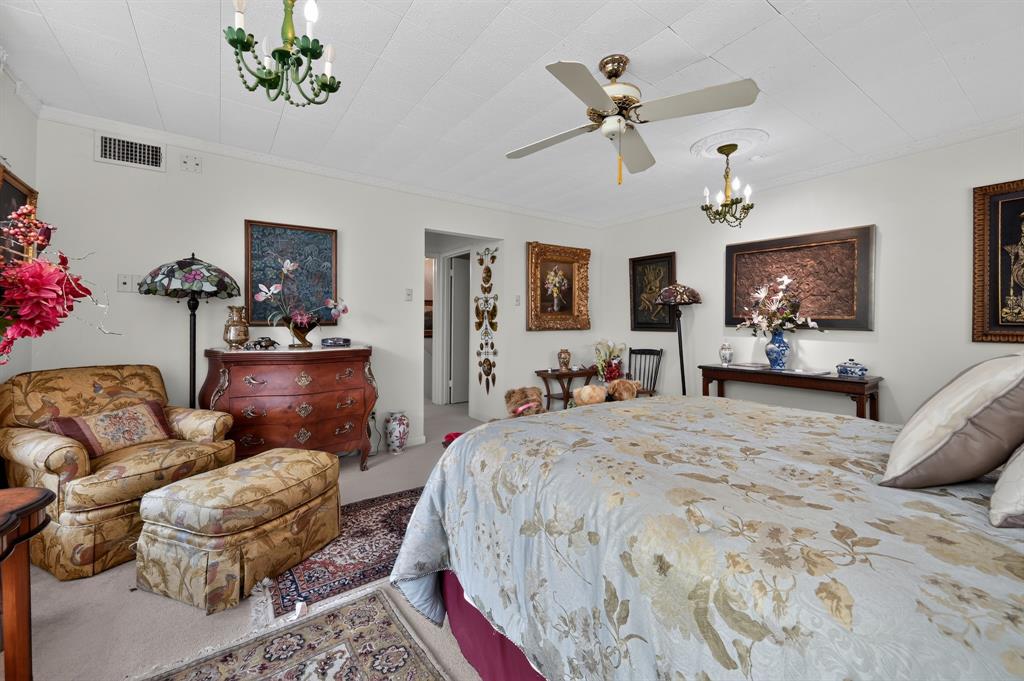 7044 Comanche Trail Austin, TX 78732 - Photo 18 of 33