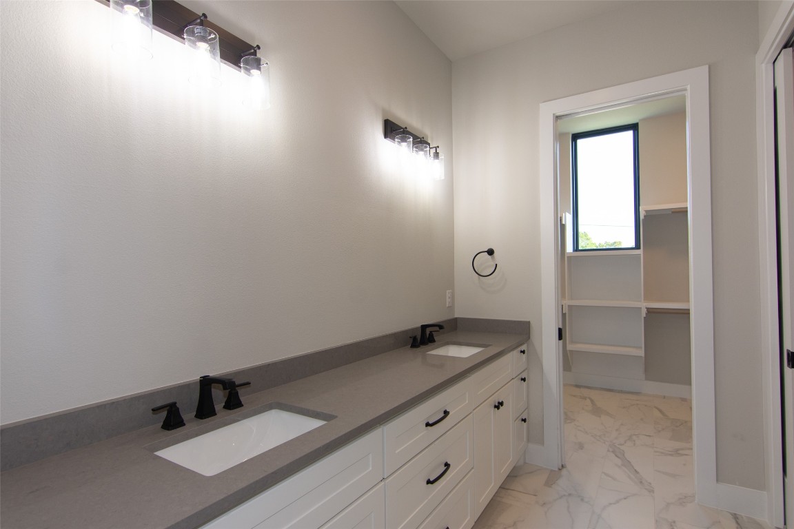 2804 Lawrence Drive Austin, TX 78734 - Photo 20 of 40