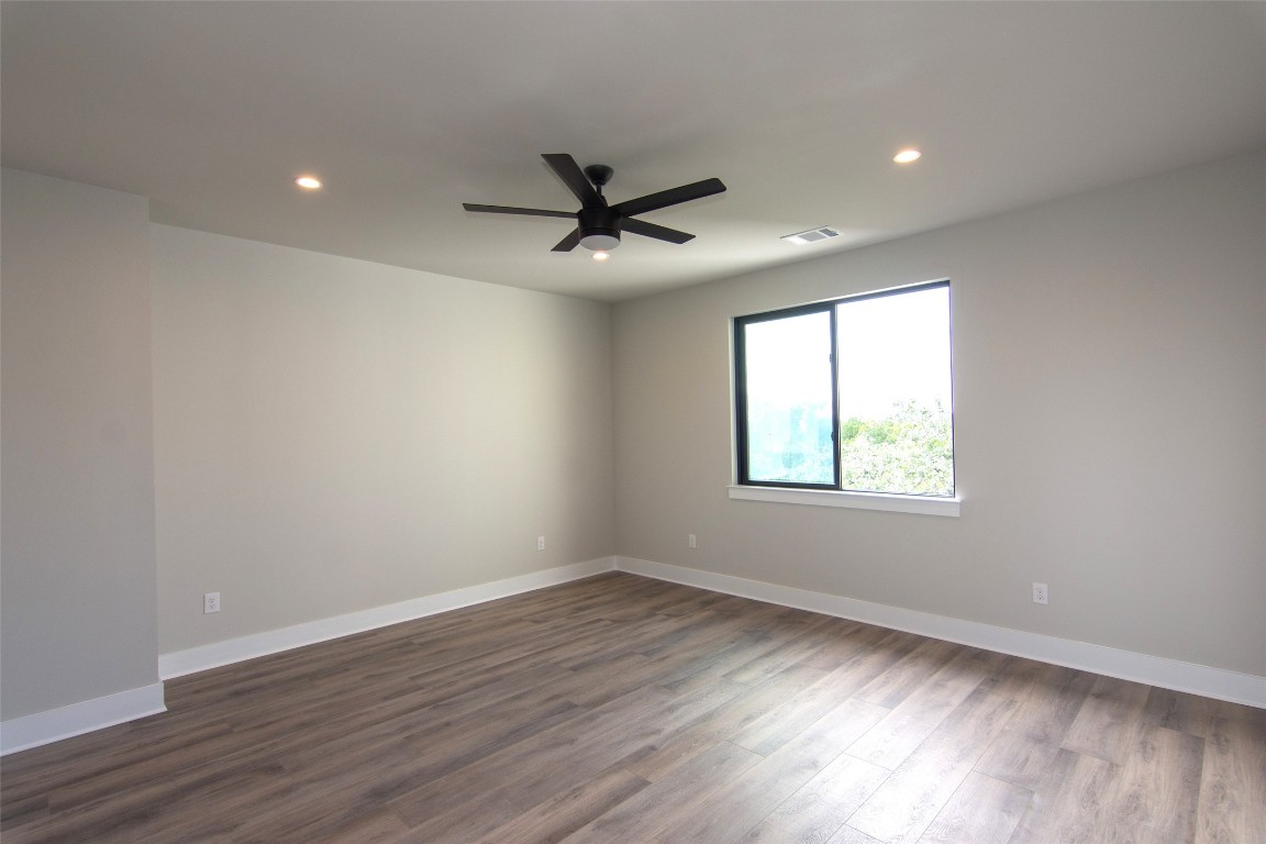 2804 Lawrence Drive Austin, TX 78734 - Photo 23 of 40