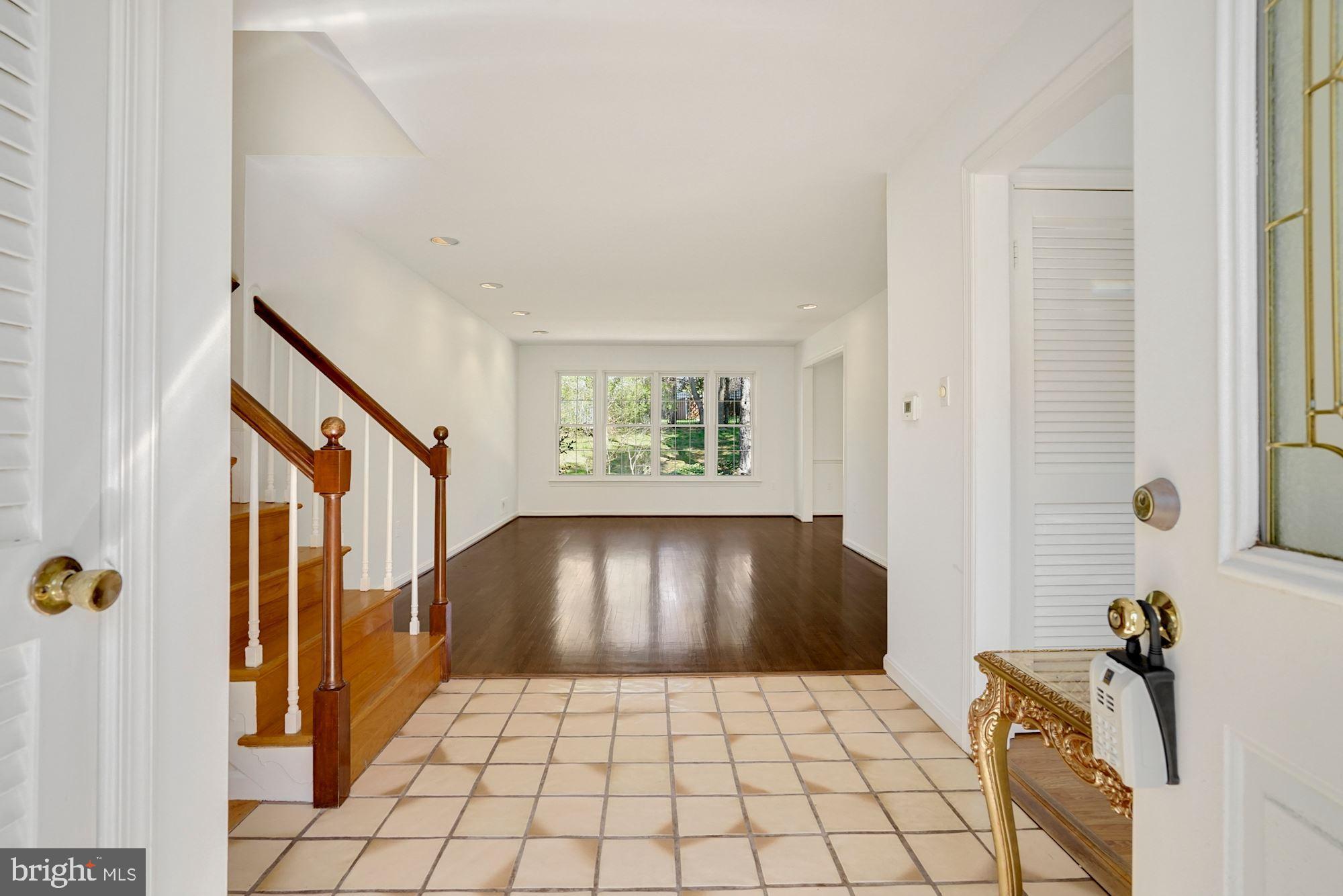 505 Highgate Terrace Silver Spring, MD 20904 - Photo 5 of 40 Gallery Image 5