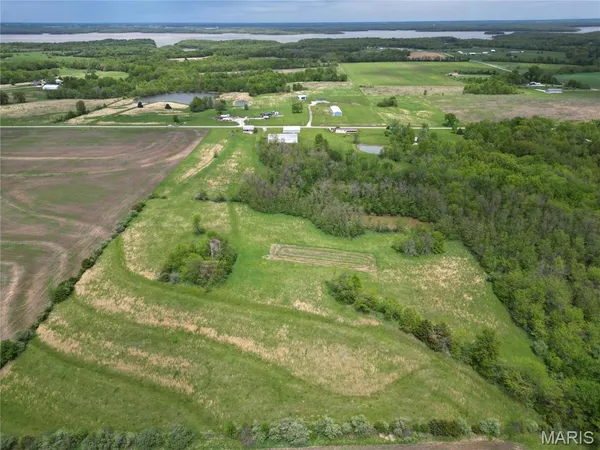 $650,000 | 18904 Monroe Road, Perry, MO 63462
