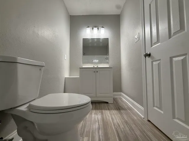 $1,200 | 1425 Toni Street, Unit B, Pensacola, FL 32504