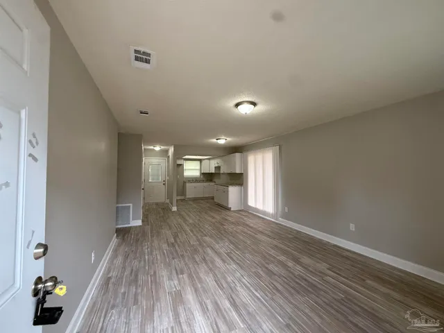 $1,200 | 1425 Toni Street, Unit B, Pensacola, FL 32504