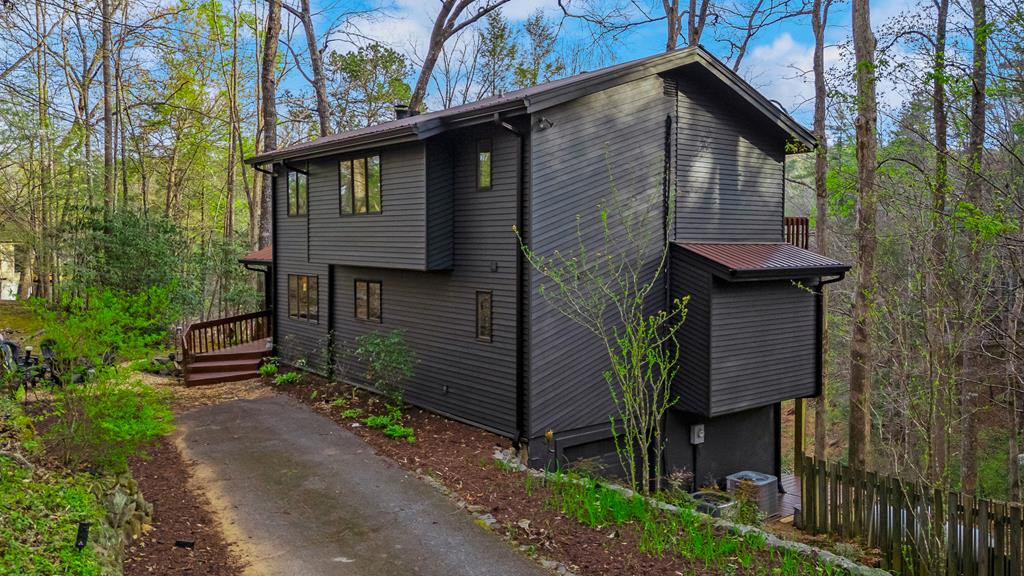 899 Lonesome Pine Road Murphy, NC 28906 - Photo 2 of 87