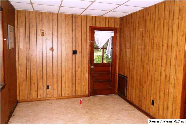 104 Ray Avenue Bessemer, AL 35023 - Photo 5 of 7