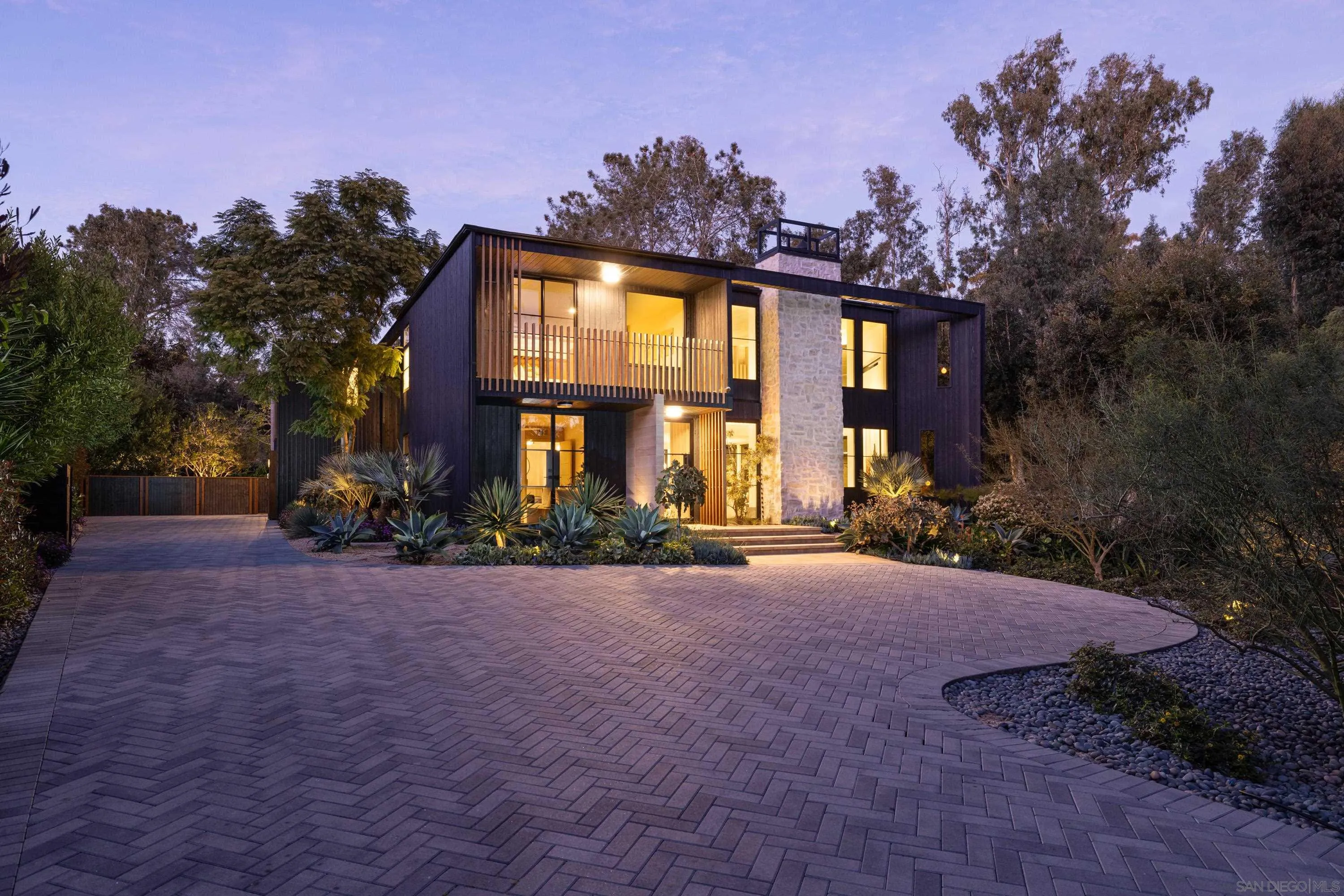 4954 Sun Valley Road Del Mar, CA 92014 - Photo 1 of 31