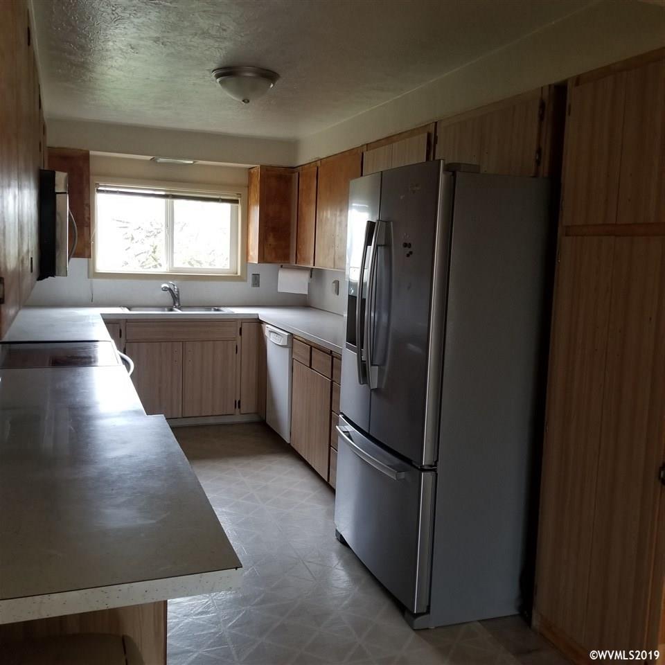 11190 Meridian Street Independence, OR 97351 - Photo 10 of 18