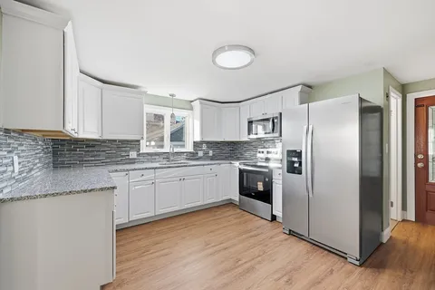 $749,999 | 9 Reynolds Avenue, Everett, MA 02149