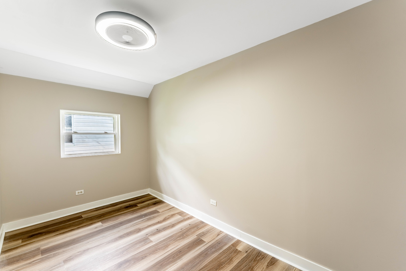 1076 East Maple Street Kankakee, IL 60901 - Photo 25 of 47
