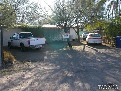 226 East Mohave Road Tucson, AZ 85705 - Photo 1 of 12