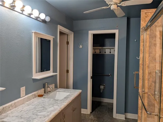 a bathroom with a toilet
