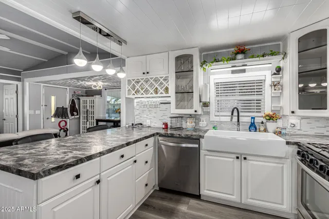 $65,000 | 15606 South Gilbert Road, Unit 109, Chandler, AZ 85225