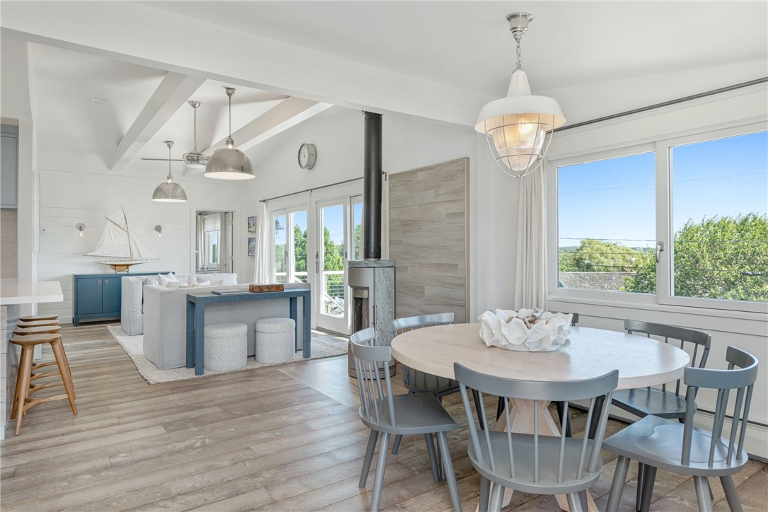 11 Ocean Drive Little Compton, RI 02837 - Photo 5 of 43