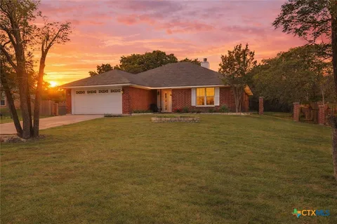 $325,000 | 5410 Denmans Loop, Belton, TX 76513