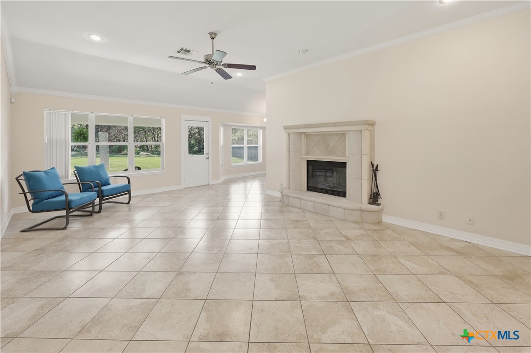 5410 Denmans Loop Belton, TX 76513 - Photo 5 of 18