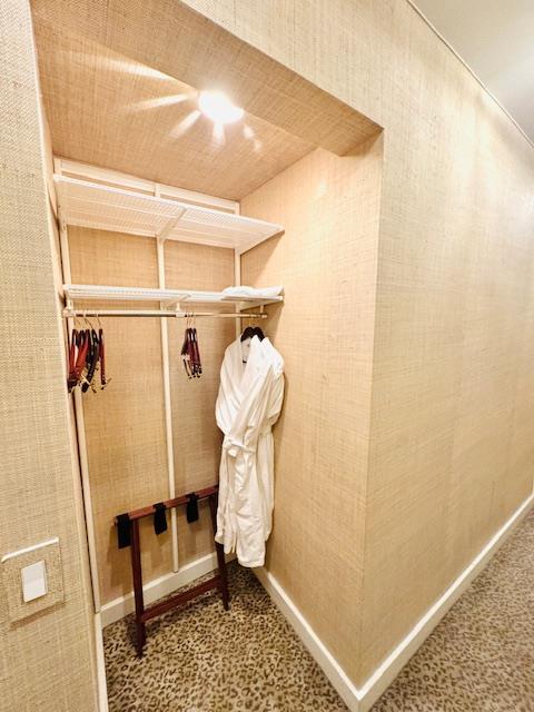 111 East 56th Street, Unit 712 Manhattan, NY 10022 - Photo 7 of 16