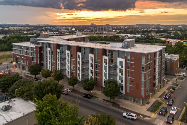 $2,100 | 2115 Yeaman Place, Unit 536, Nashville, TN 37206