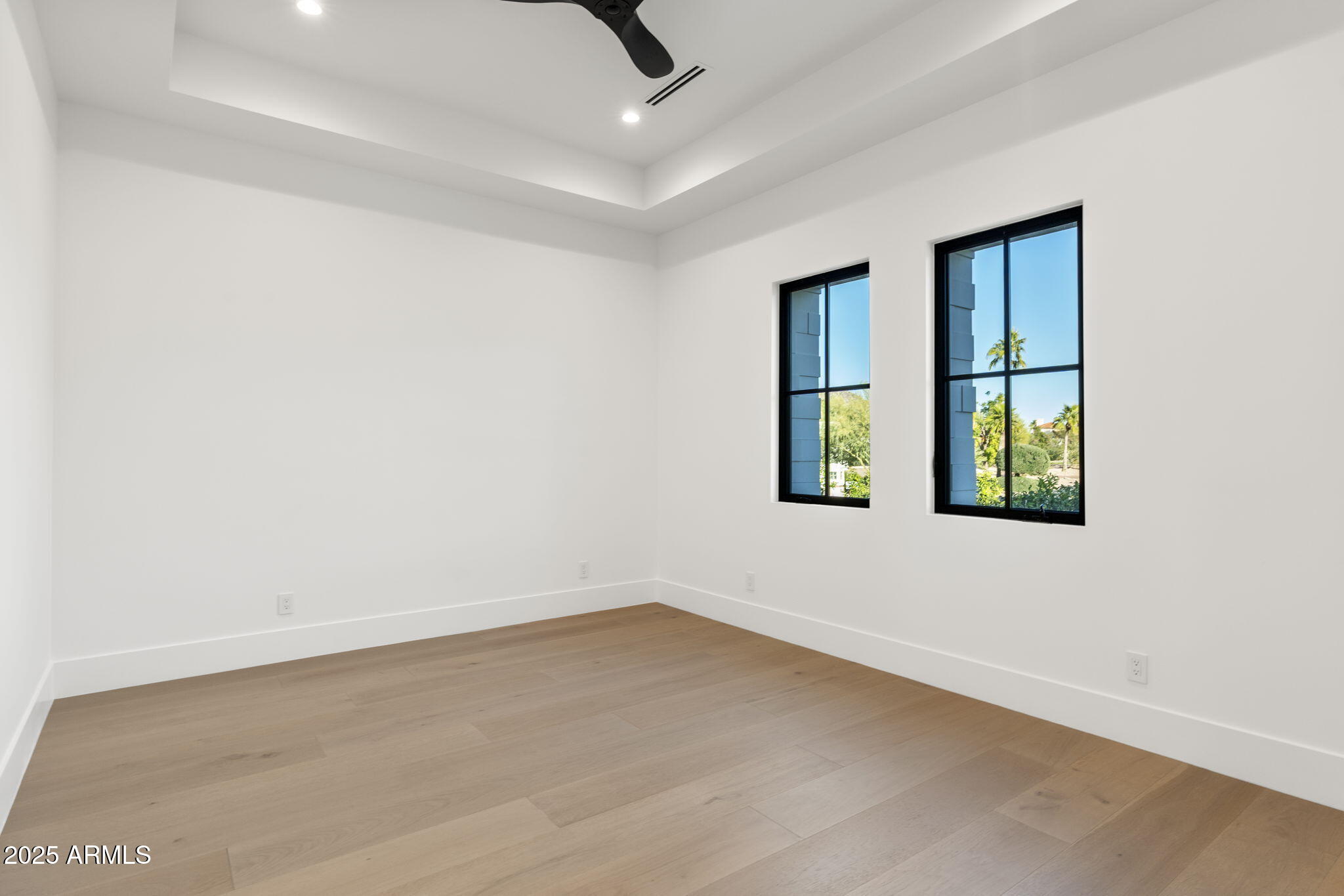 4534 East Pebble Ridge Road Paradise Valley, AZ 85253 - Photo 53 of 60 an empty room with windows