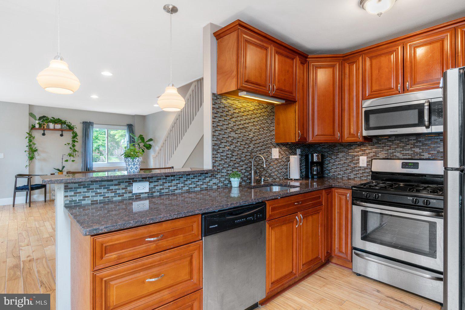 3701 Elkader Road Baltimore, MD 21218 - Photo 13 of 38