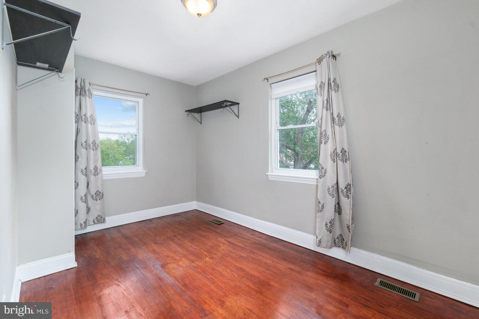 3701 Elkader Road Baltimore, MD 21218 - Photo 21 of 38