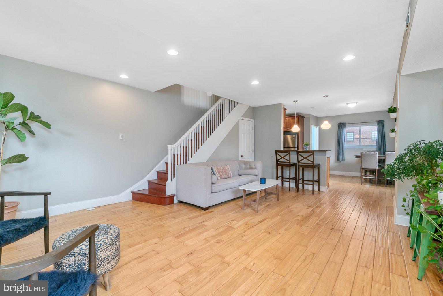 3701 Elkader Road Baltimore, MD 21218 - Photo 5 of 38