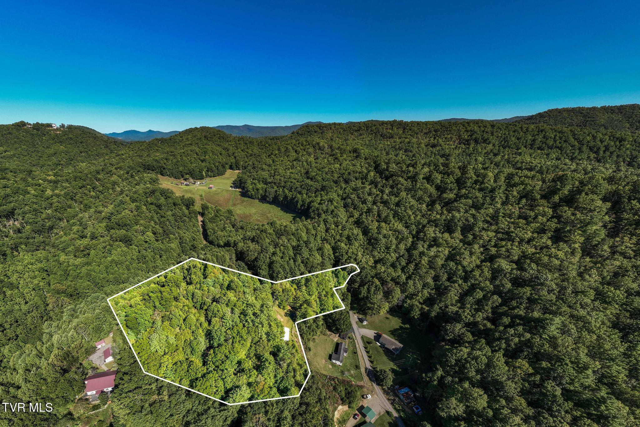 1111 R D Campbell Road, Unit 9 & 10 Butler, TN 37640 - Photo 5 of 34 1111 RD Campbell Road (5 of 41)