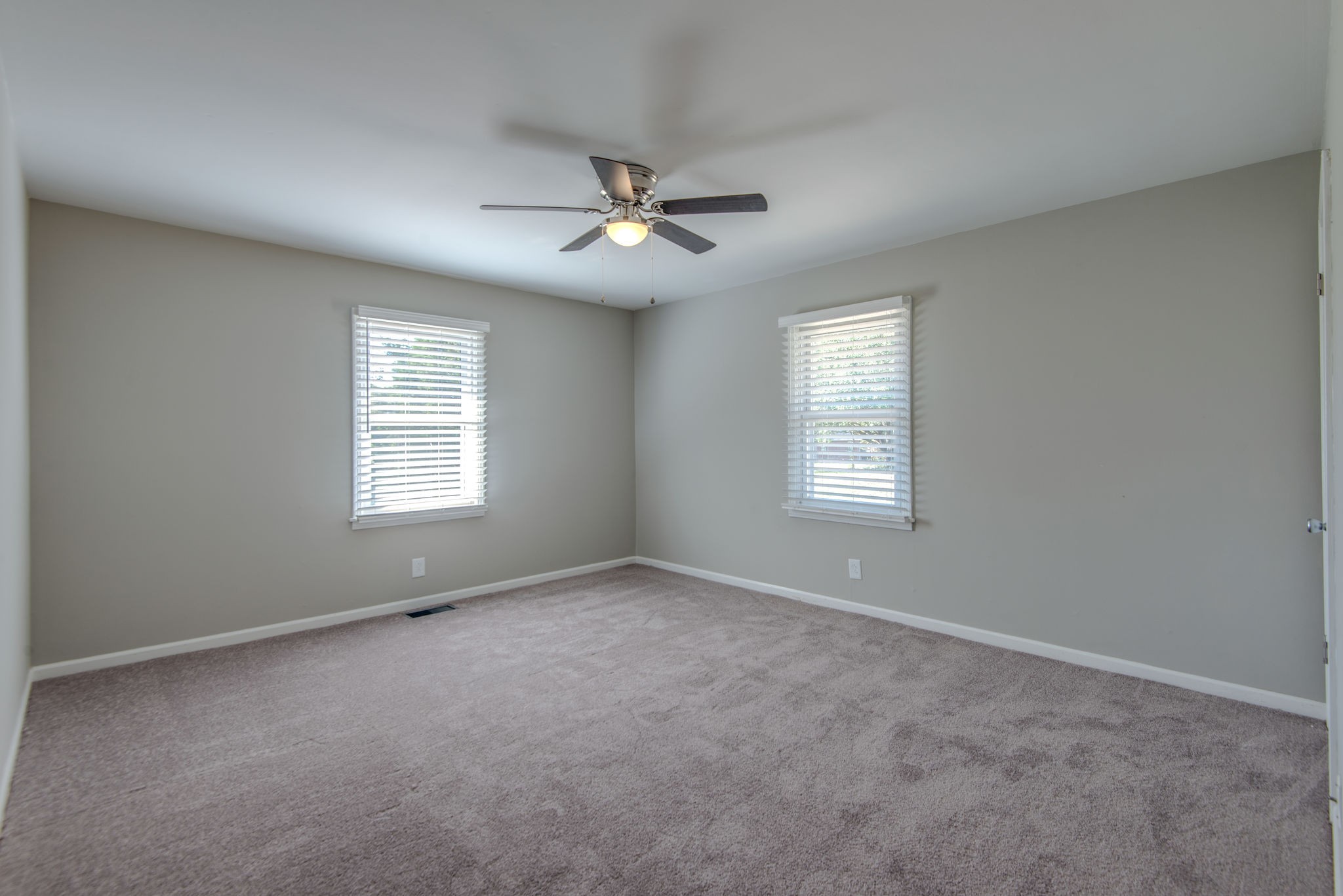 2154 Lake Road Greenbrier, TN 37073 - Photo 17 of 24 a view of an empty room with a window