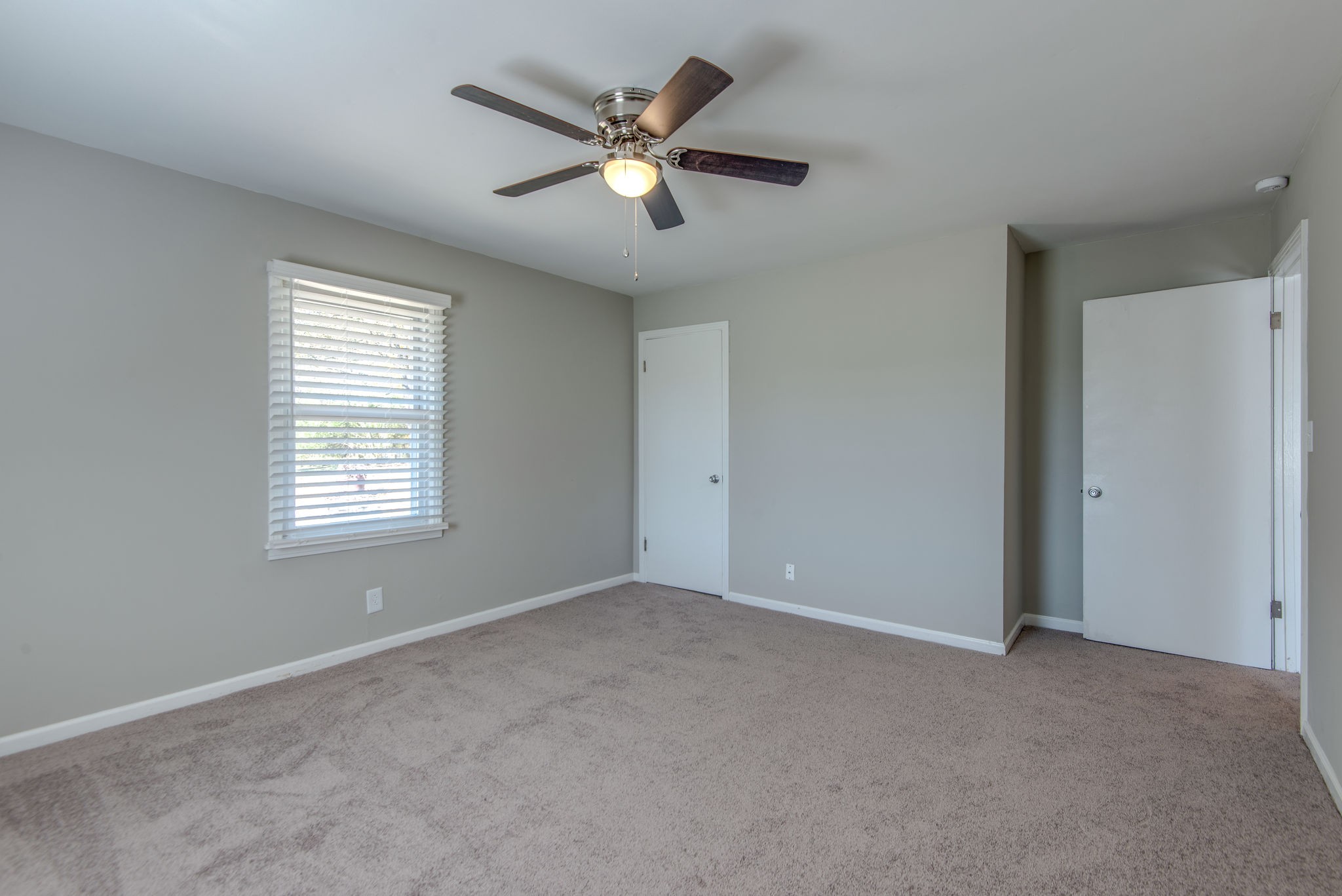 2154 Lake Road Greenbrier, TN 37073 - Photo 18 of 24 a view of an empty room with a window