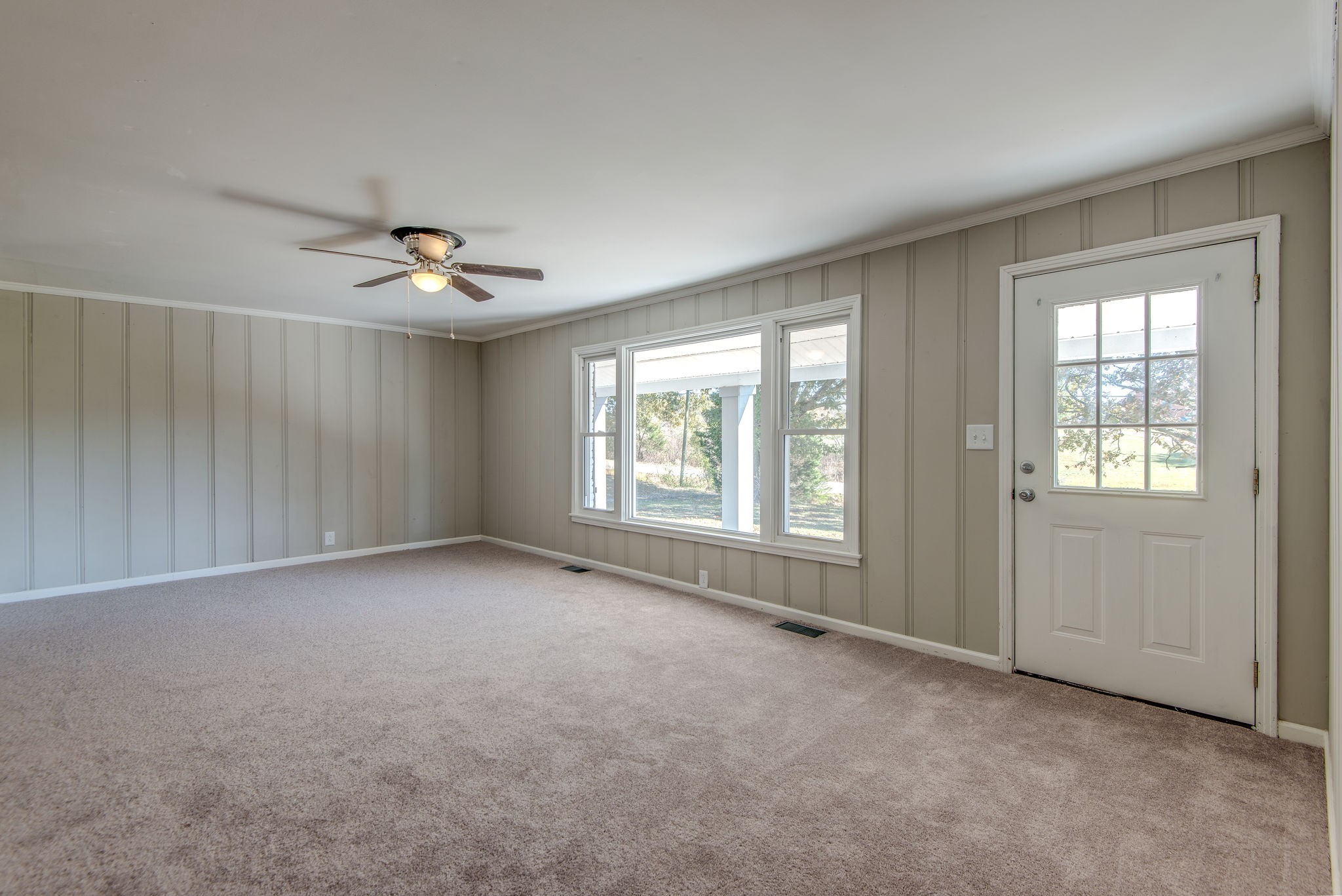 2154 Lake Road Greenbrier, TN 37073 - Photo 10 of 24 a view of an empty room with a window