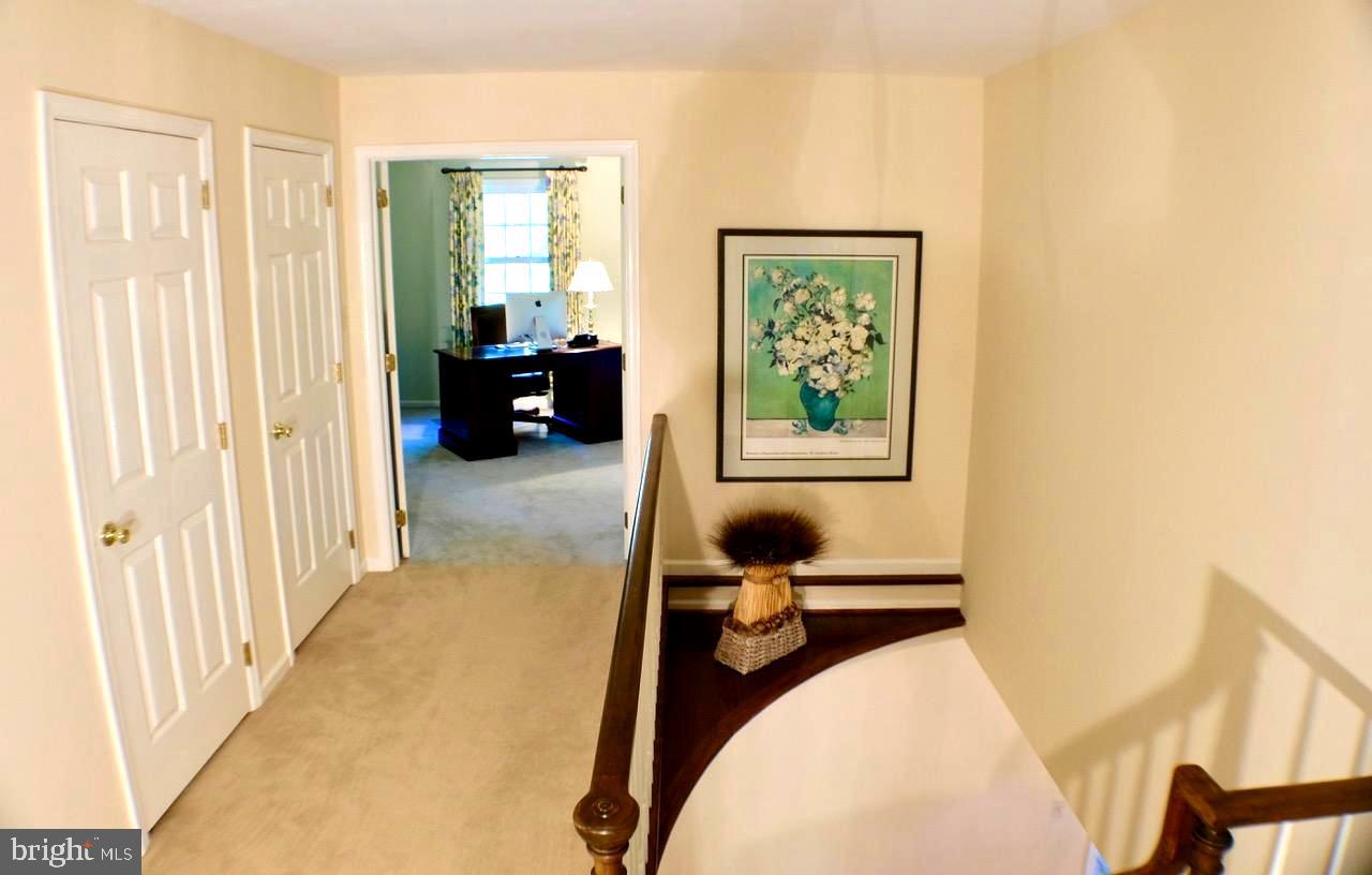1066 Beaumont Road Berwyn, PA 19312 - Photo 24 of 40 2nd floor hall