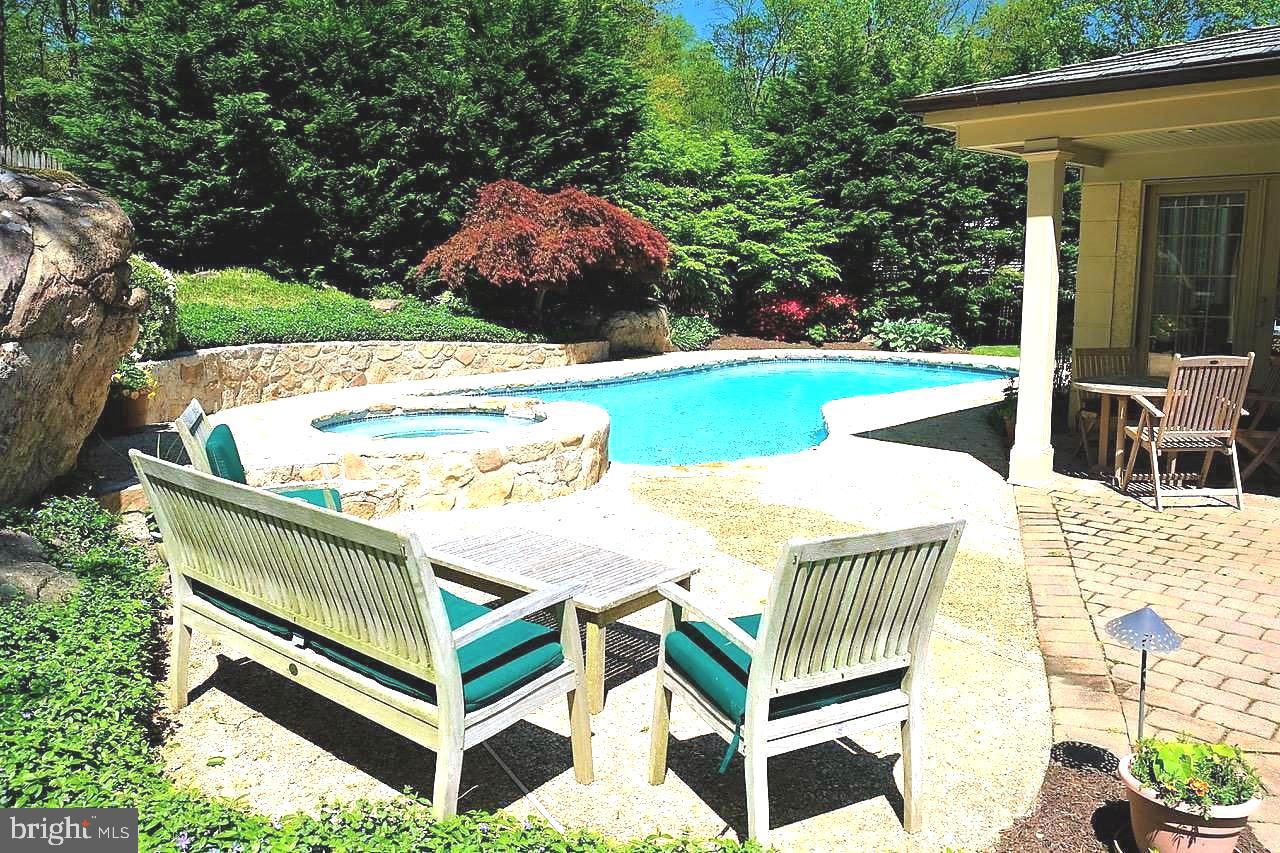 1066 Beaumont Road Berwyn, PA 19312 - Photo 4 of 40 Covered rear patio and pool deck