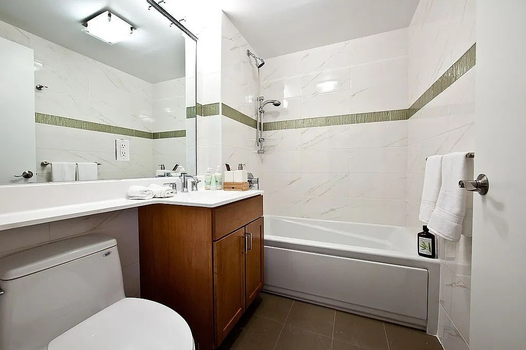 116-11 Curzon Road, Unit 3B Queens, NY 11418 - Photo 5 of 11 Photo 5
