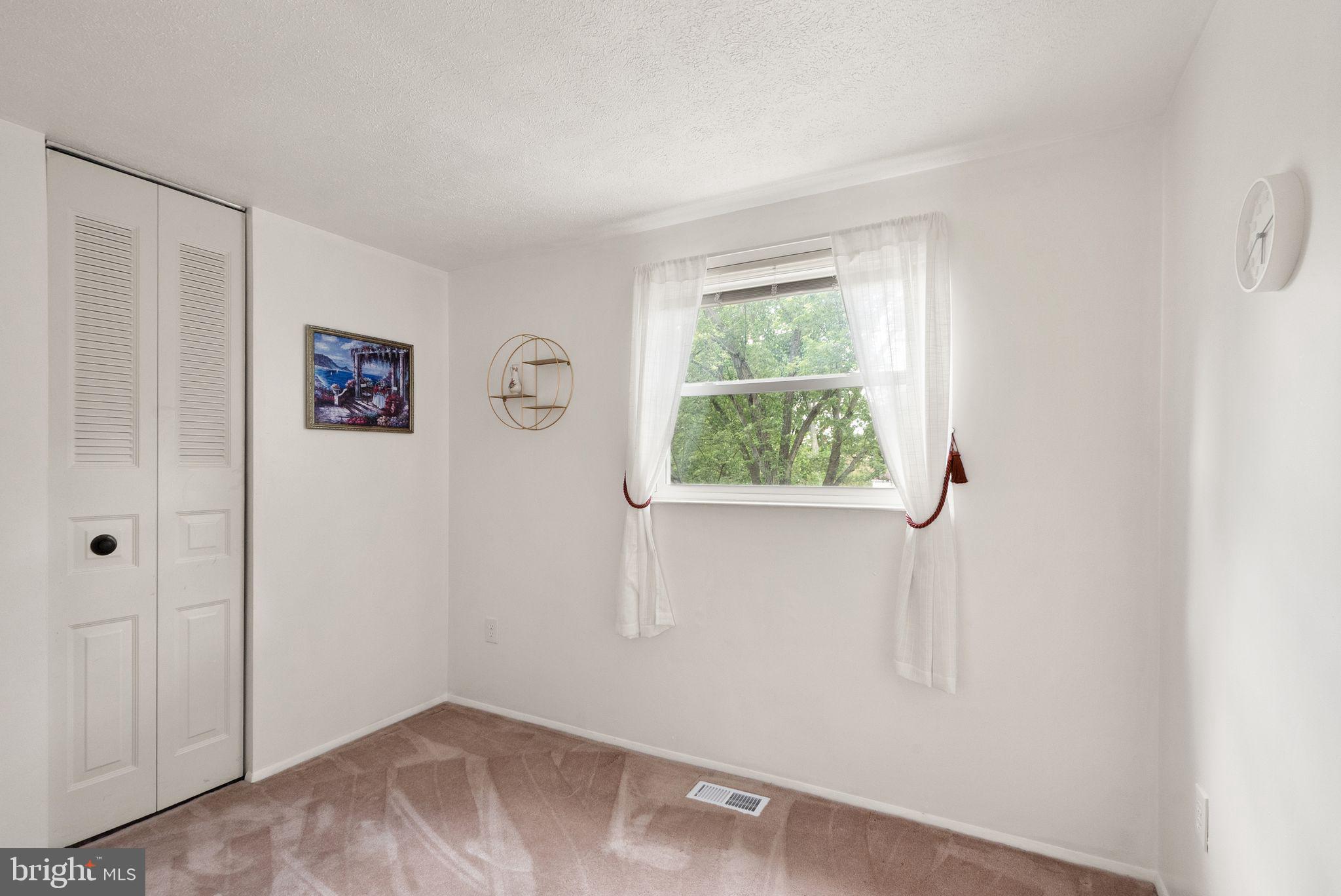 8196 Oakglen Road Manassas, VA 20110 - Photo 21 of 53