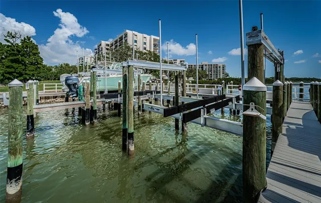 $1,795,000 | 1 Seaside Lane, Unit 302, Belleair, FL 33756