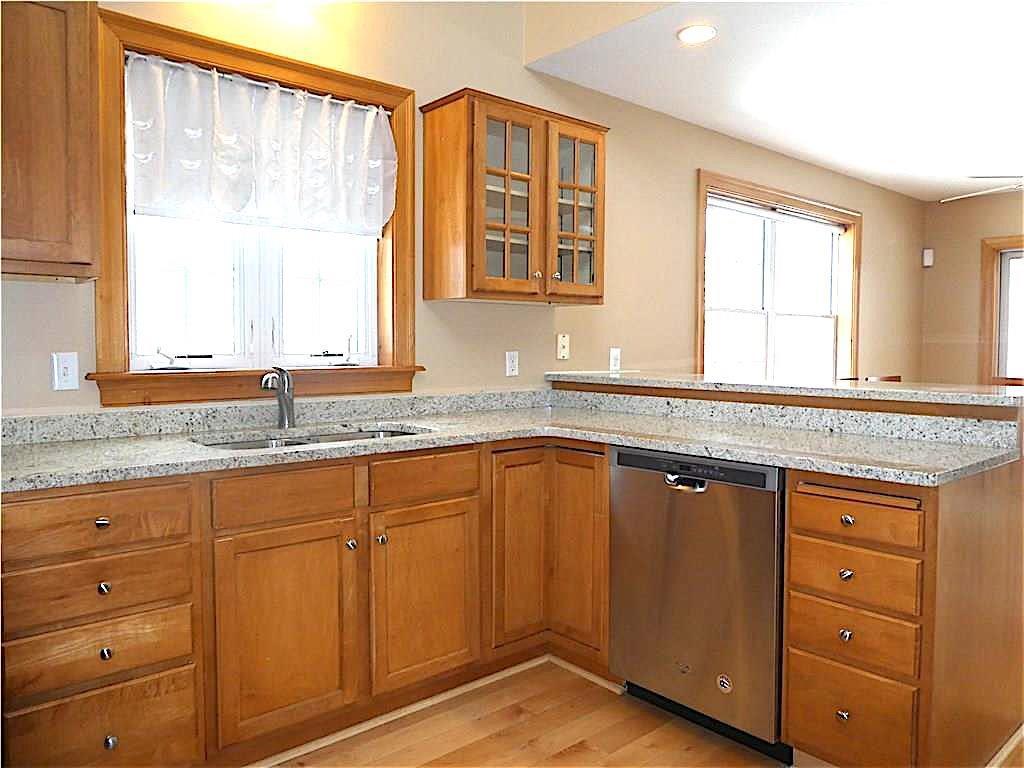 115 Spurwink Road Scarborough, ME 04074 - Photo 8 of 35 Photo