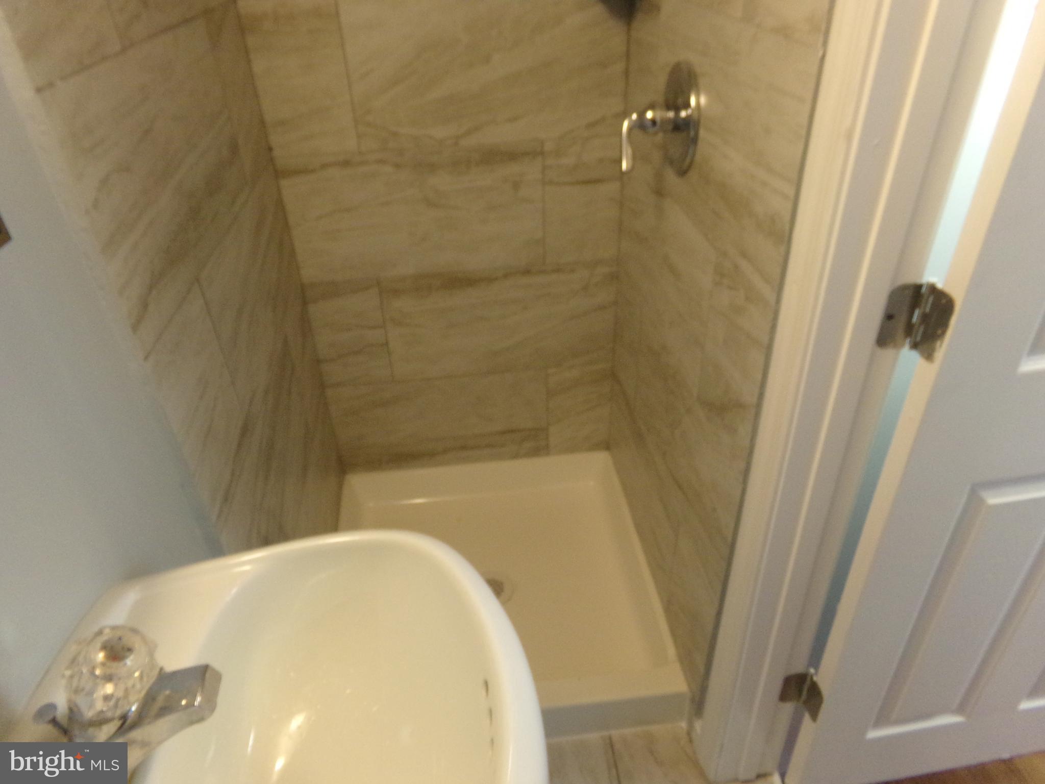4614 Moravia Road Baltimore, MD 21206 - Photo 19 of 30 Gallery Image 19