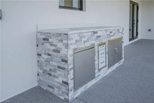 a view of a hallway with closet